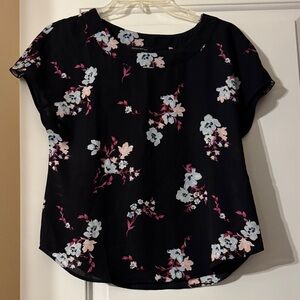 Banana Republic Black Floral Blouse XS Petitie
